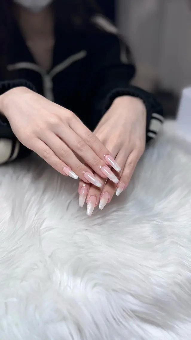 ネイル アートネイル オーロラネイル ジェルネイル 韓国ネイル ロングネイル ハンドネイル Nichi Nailsのネイルデザイン