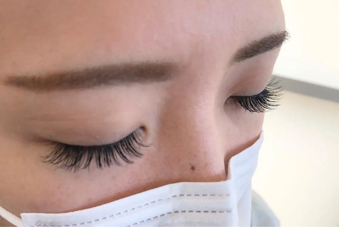 マツエク・マツパ 付け放題 荒川 鈴菜のヘアスタイル