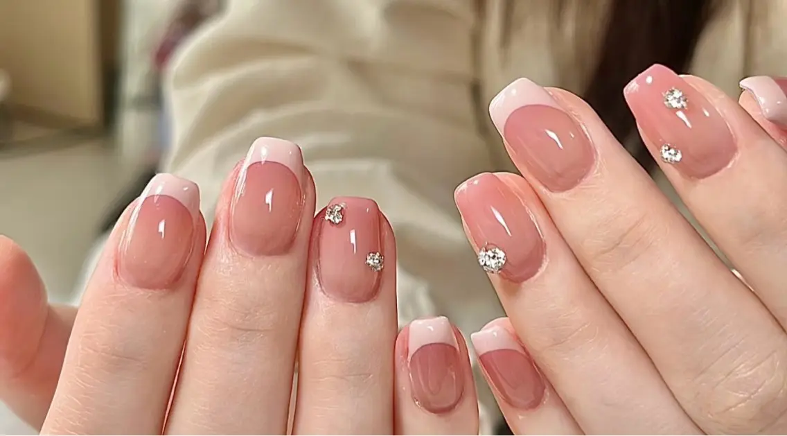 ネイル ハンドネイル H3 Nail Miniのネイルデザイン