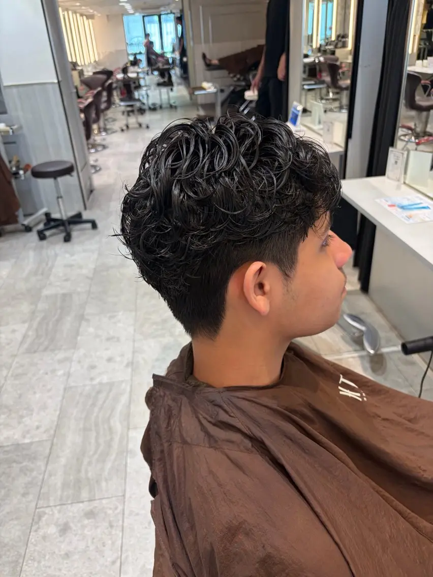 パーマ カット パーマ earth銀座 青山🩵のヘアスタイル