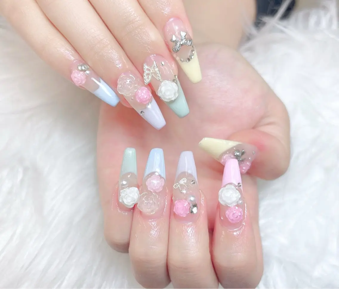 ネイル 成人式 ロングネイル マグネットネイル 大理石ネイル(マーブル) リボン ハンドネイル Amee Nail Salonのネイルデザイン