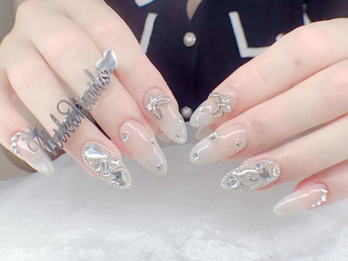 ロング 韓国風ヘア ロング Mika Nail 池袋のネイルデザイン