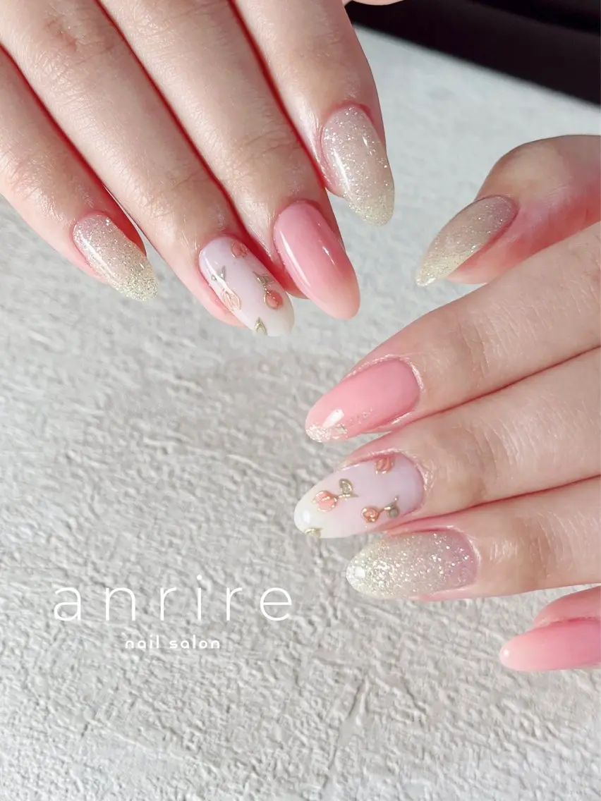 ネイル フラッシュネイル フラワーネイル ジェルネイル キラキラネイル ラメ(グリッター) ハンドネイル nailsalon anrireのネイルデザイン
