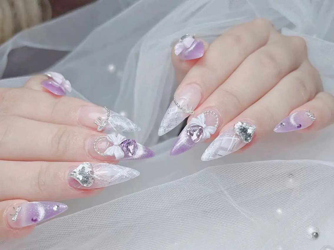 ネイル チークネイル 長さ出し フレンチネイル ジェルネイル ガーリー ハンドネイル Sora nail 長さ出し専門店のネイルデザイン