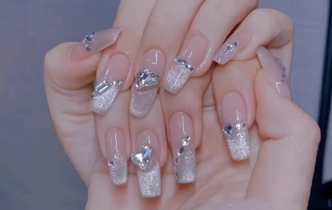 ネイル ハンドネイル OCEAN nail パラジェル　取扱い店のネイルデザイン