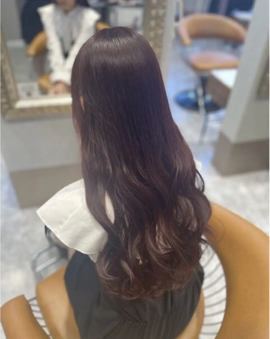 カラー レッドカラー 中村 真珠のヘアスタイル