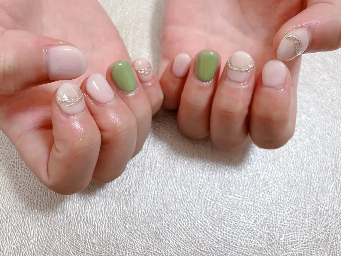 ネイル オーロラネイル フットネイル フレンチネイル ジェルネイル 韓国ネイル ハンドネイル mogunail &blowのネイルデザイン