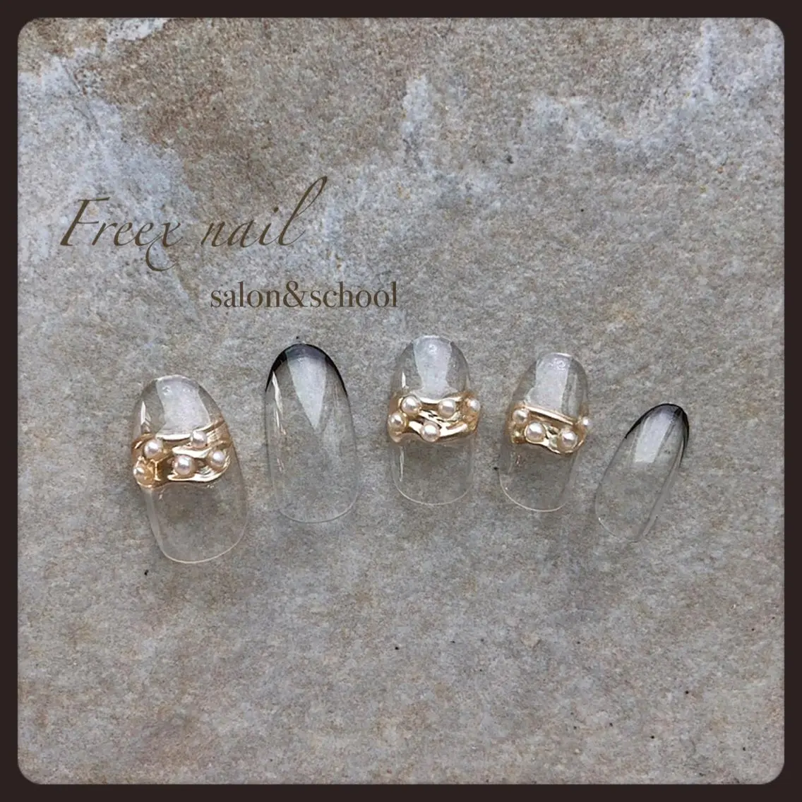 ネイル ミラーネイル ハンドネイル ハンドケア freex nail /ニュアンス/個性派のネイルデザイン