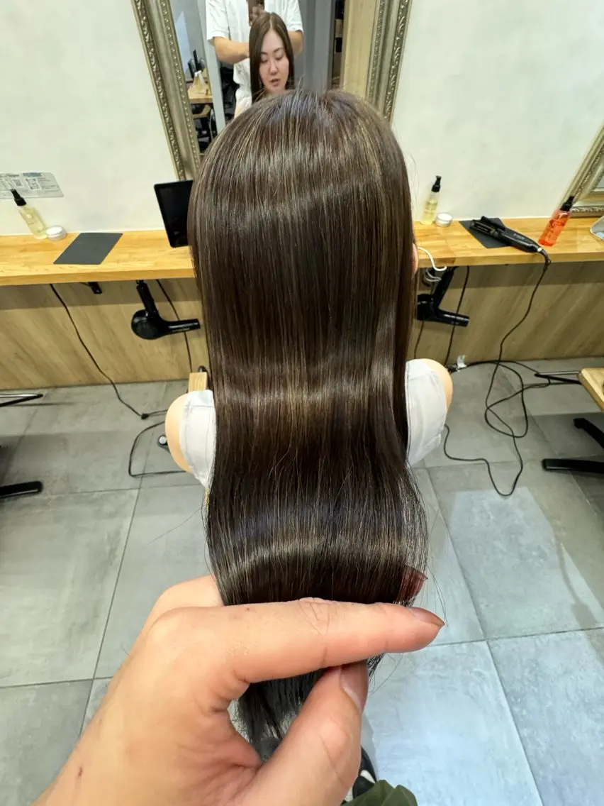 カラー 透明感カラー ハイライトカラー ヘアカラー トリートメント 縮毛矯正/髪質改善 インナーカラーせいぎのヘアスタイル