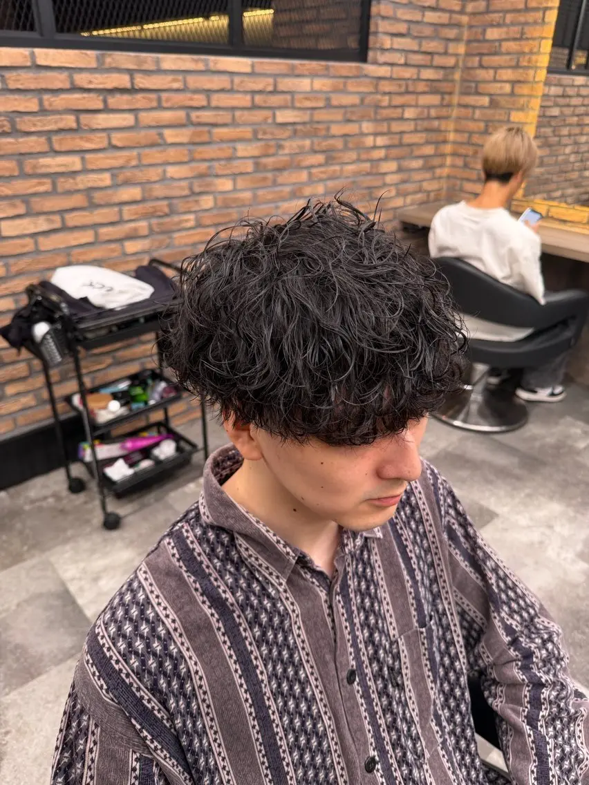 ミディアム カット パーマ ヘアセット メンズ特化 水口湧太のヘアスタイル