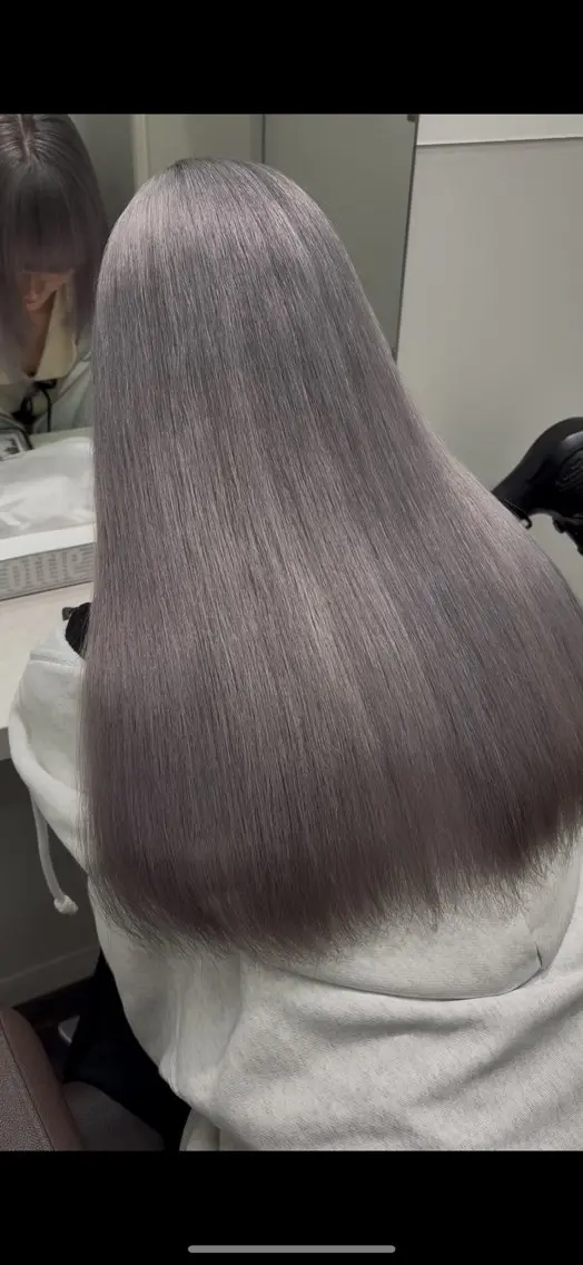 ロング カラー カット ヘアカラー トリートメント れい🫧 ハイトーン特化のヘアスタイル