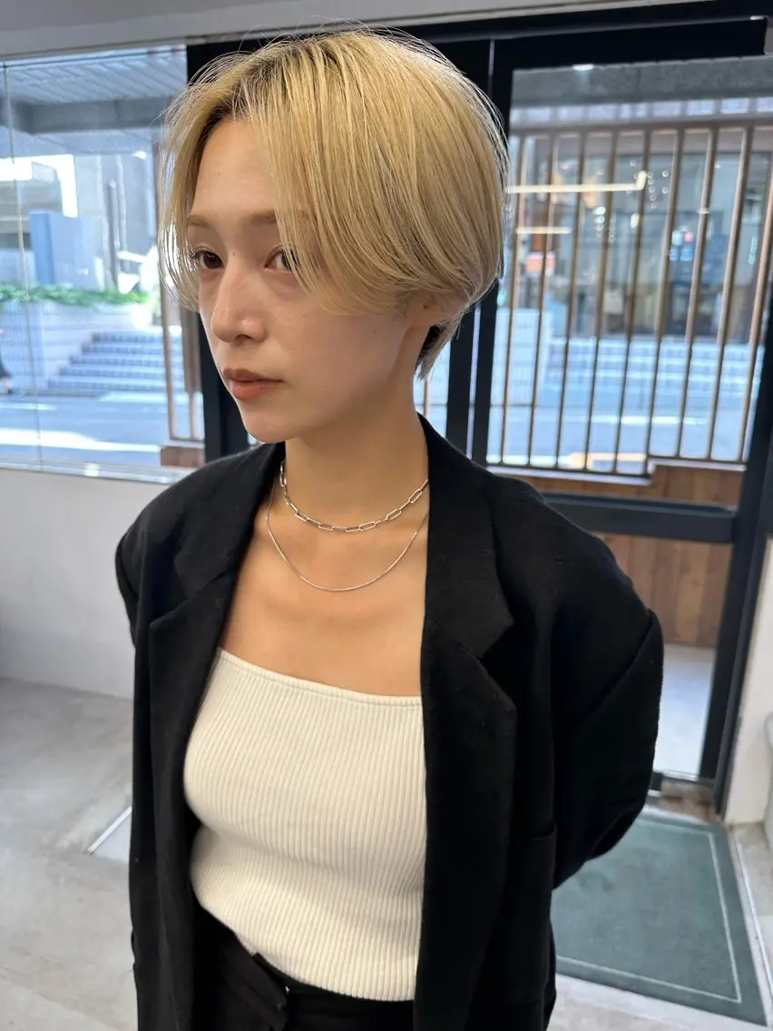 ショート カット ヘアカラー 骨格診断で絶対可愛い ✨丸みショート✨凌弥のヘアスタイル