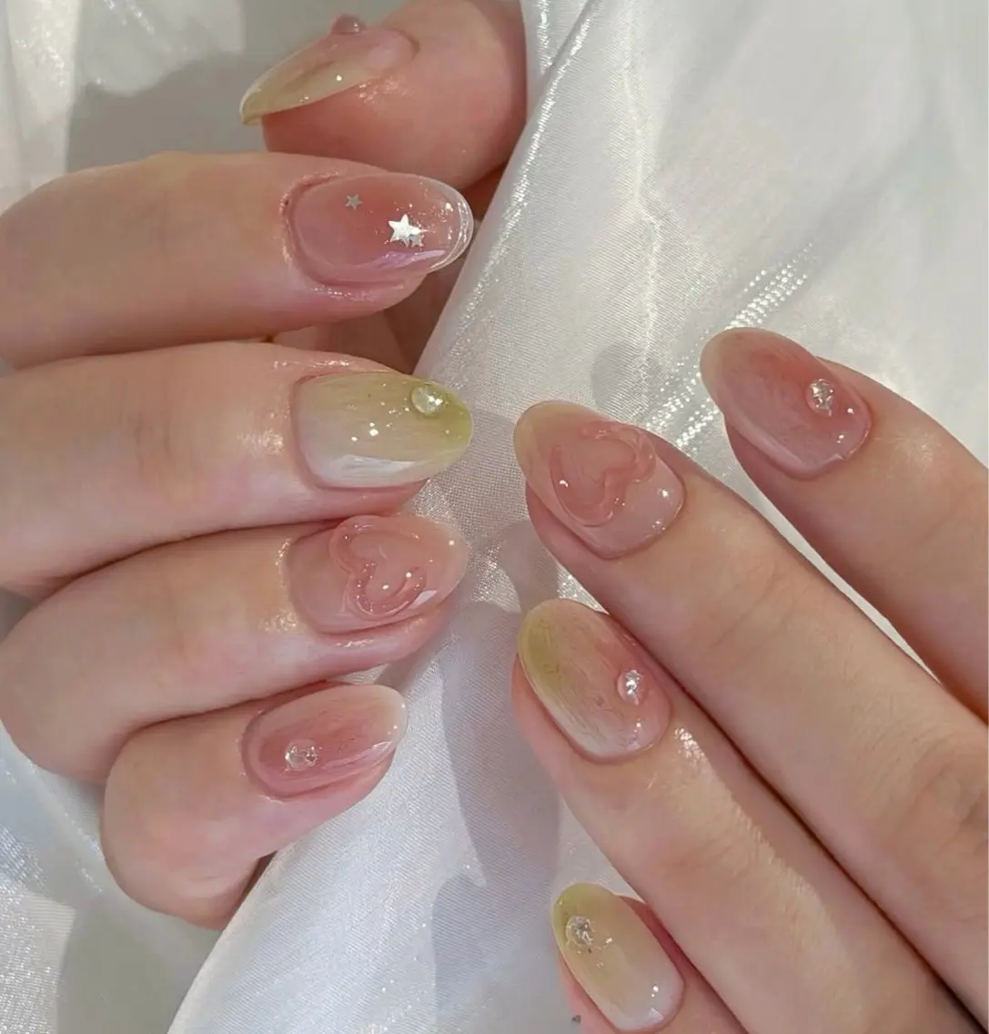 ネイル NailSalon✨ Écrinエクランのネイルデザイン