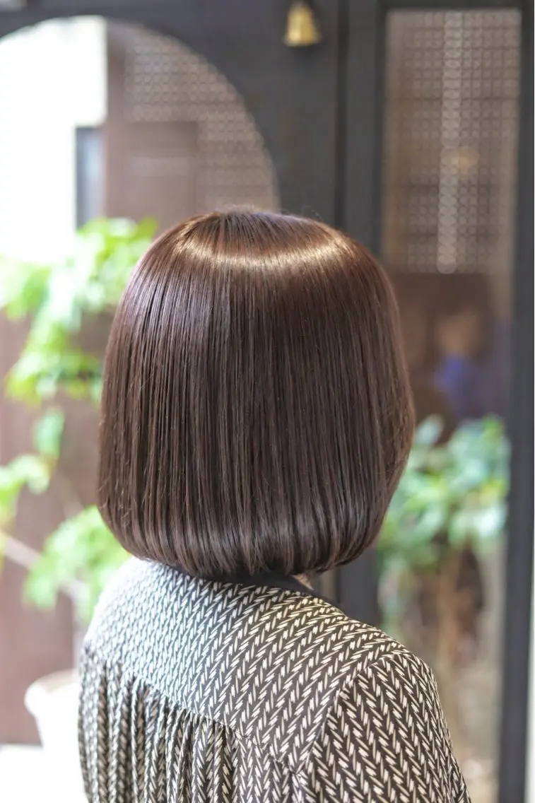 ミディアム カラー パーマ ブラウンカラー ショコラブラウン 透明感カラー ヘアカラー トリートメント ヒナ/酸性ストレート /レイヤーカットのヘアスタイル