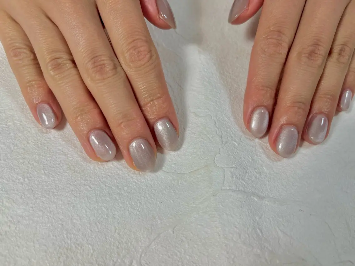 ネイル オーロラネイル フットネイル フレンチネイル ジェルネイル 韓国ネイル ハンドネイル kiki nail たまプラーザのネイルデザイン