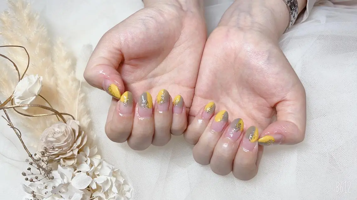 ネイル シンプルネイル M_ nail salonのネイルデザイン