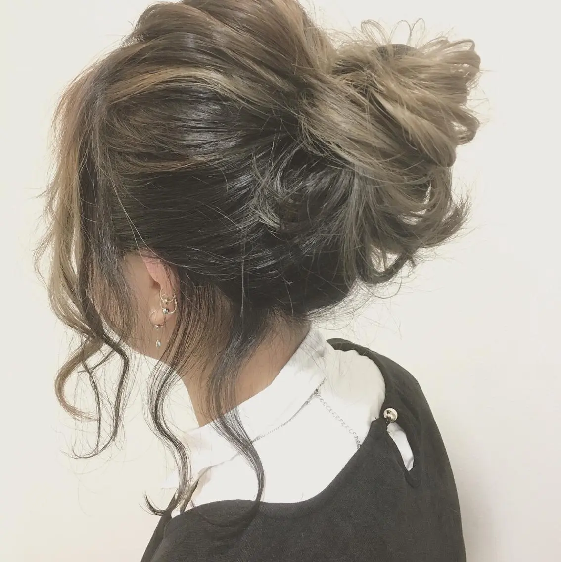 簡単なヘアアレンジの写真