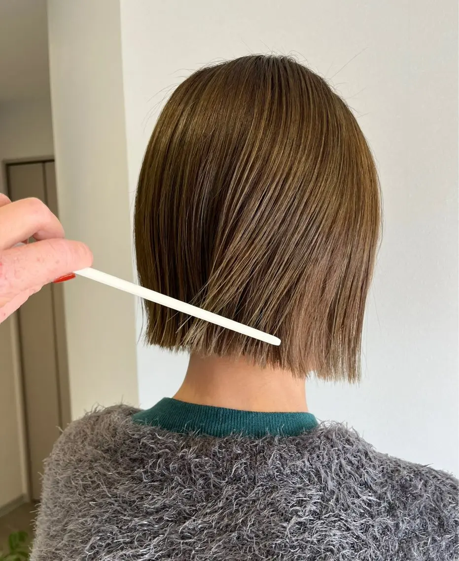 ミディアム カット ヘアカラー トリートメント 西村 花織のヘアスタイル