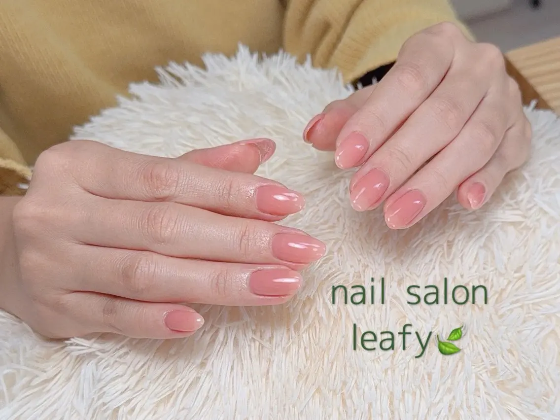 ネイル ワンカラーネイル ハンドネイル ネイルサロン leafyのネイルデザイン