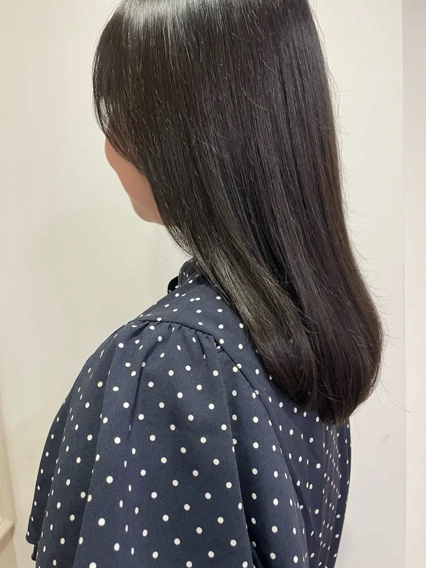 セミロング カラー 向日葵🌻 /レディースカットのヘアスタイル
