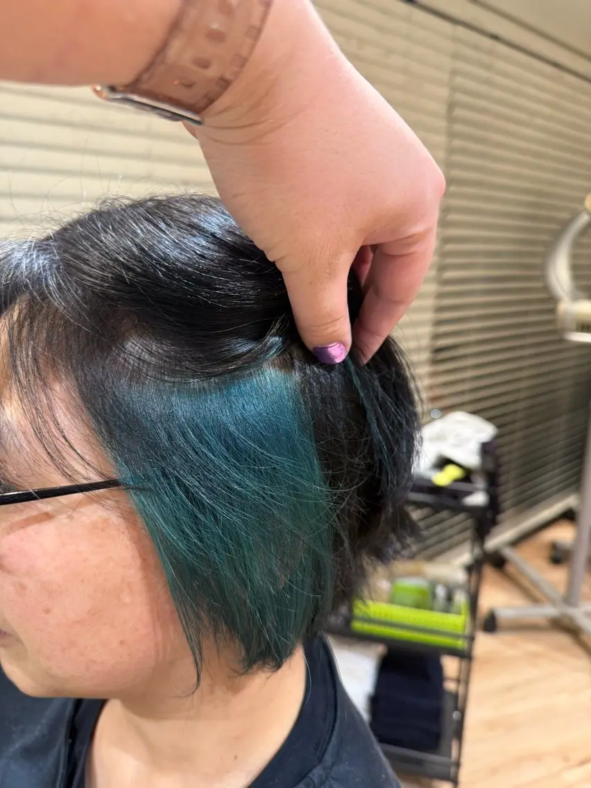 ミディアム 山本 貴之のヘアスタイル