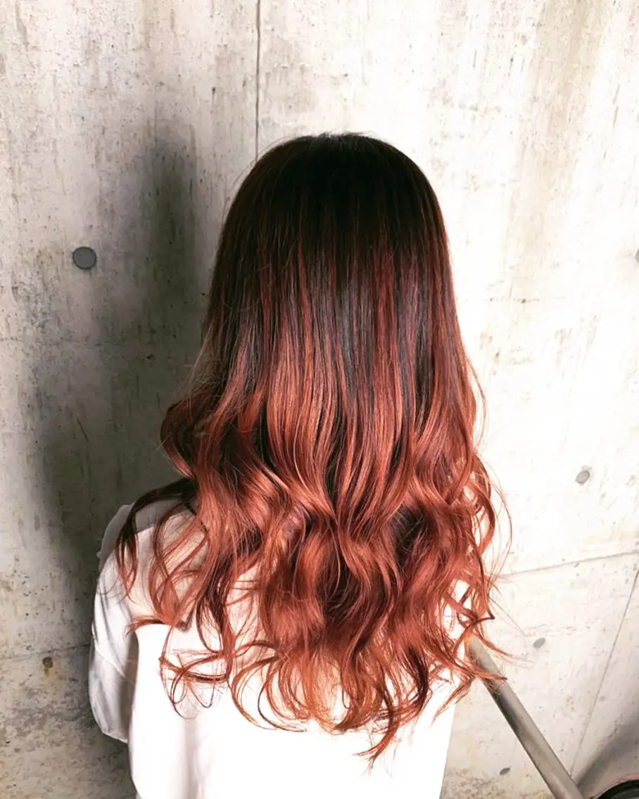 ロング カラー バレイヤージュ レイヤーカット Takumi ★のヘアスタイル
