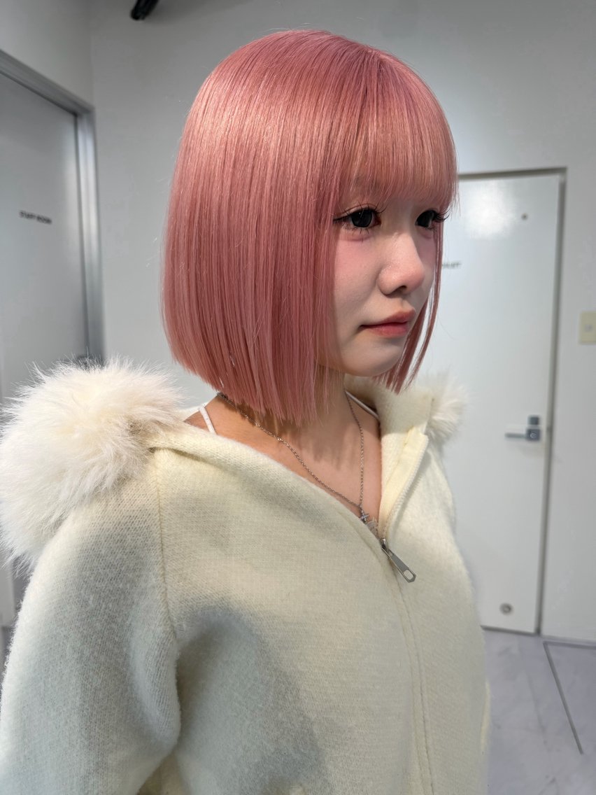 ミディアム カラー ベージュカラー ブリーチ ケアブリーチ デザインカラー ダブルカラー ヘアカラー トリートメント TATSUハイトーン ミルクティーベージュのヘアスタイル