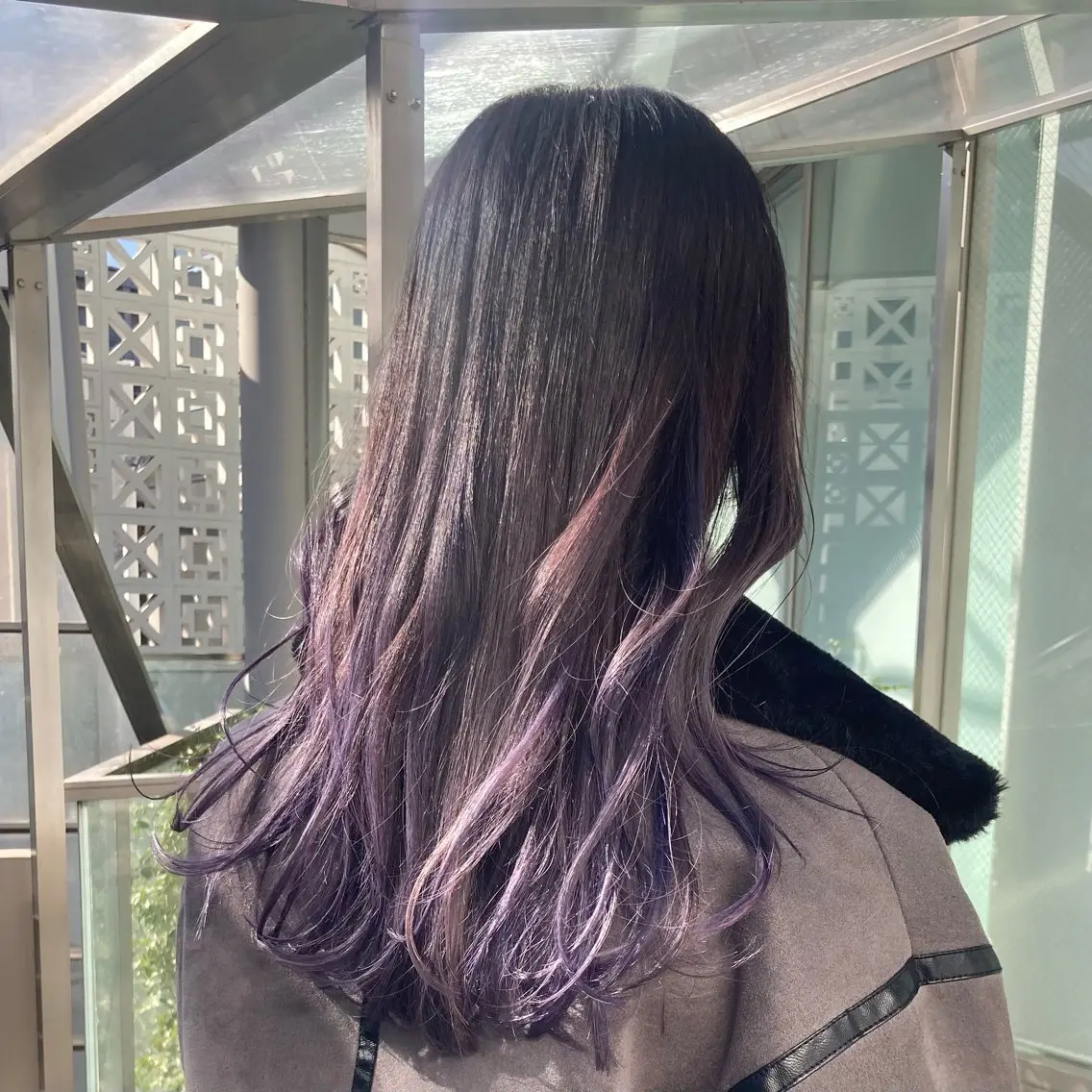 セミロング カラー グラデーションカラー ヘアカラー レイヤーカット🪄 ヘアセット🪄シホのヘアスタイル