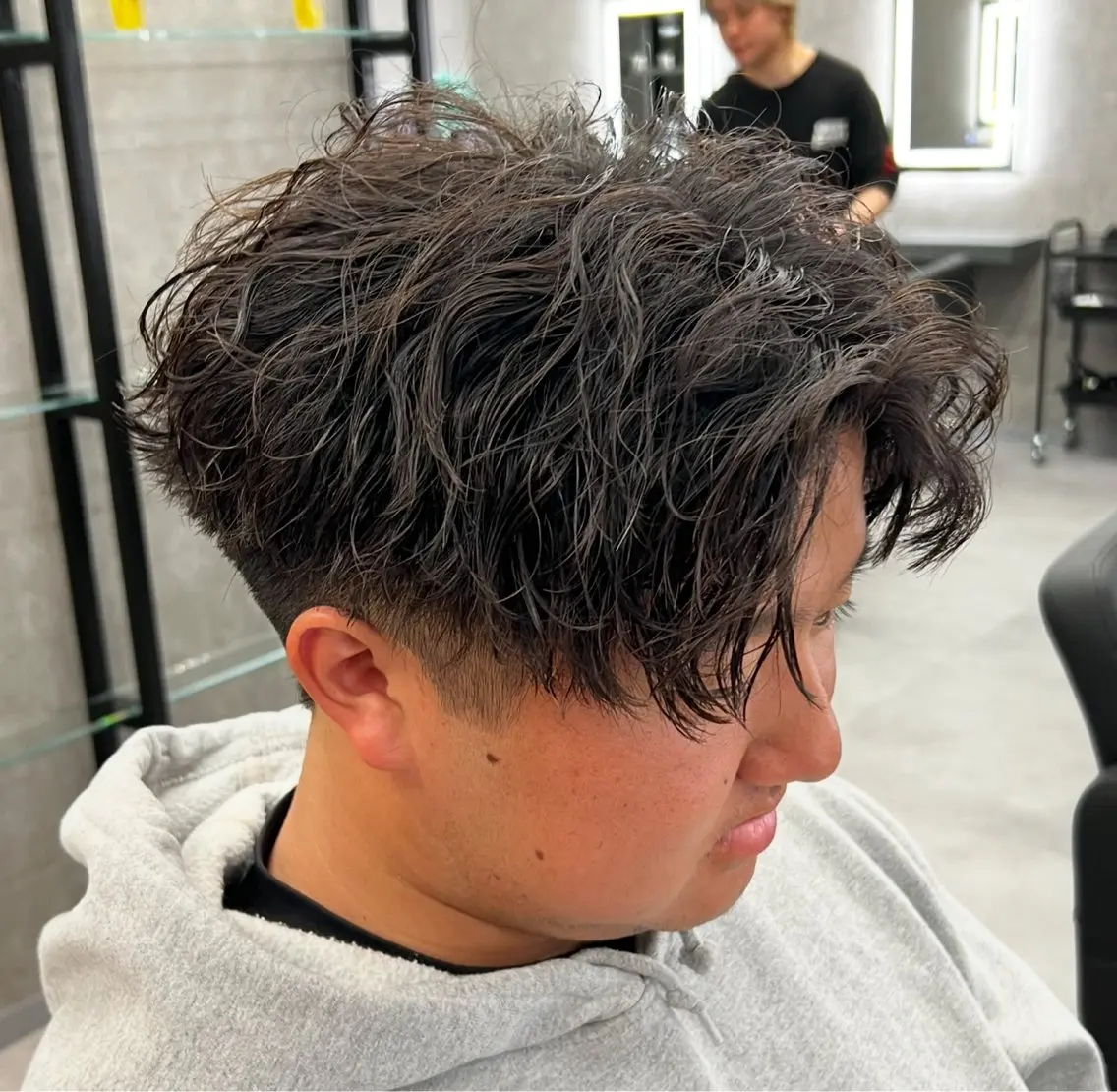 ショート パーマ メンズ メンズパーマ 波巻きパーマ カット パーマ メンズウルフ特化🐺 🔥長山耕大🔥のヘアスタイル