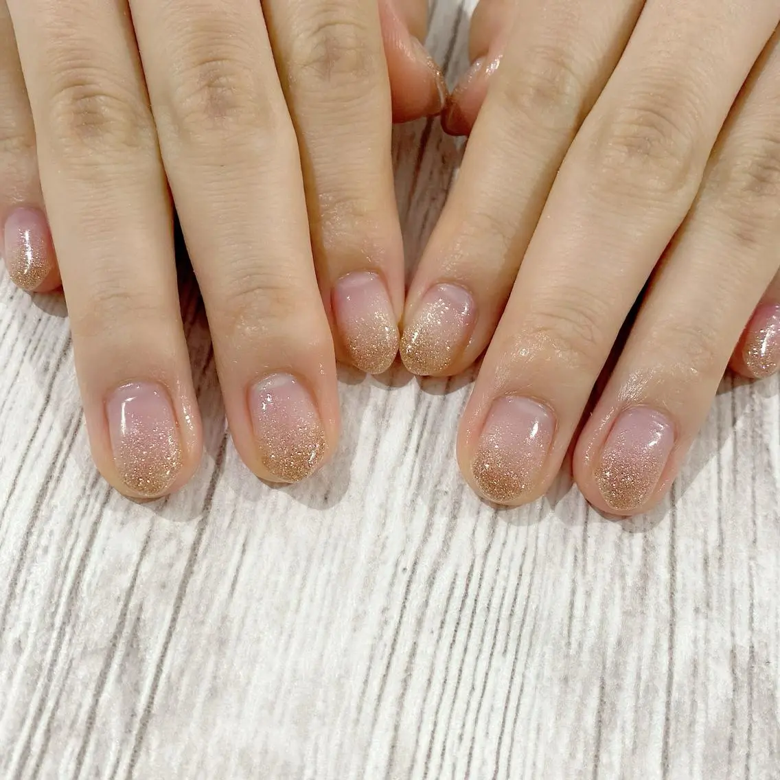 ミディアム カラー パーマ ヘアアレンジ メンズ キッズ ネイル マツエク・マツパ アイブロウ ブラウンカラー グラデーションカラー カラーマツエク 入学式 卒業式のヘアスタイル Salon Ｋのネイルデザイン