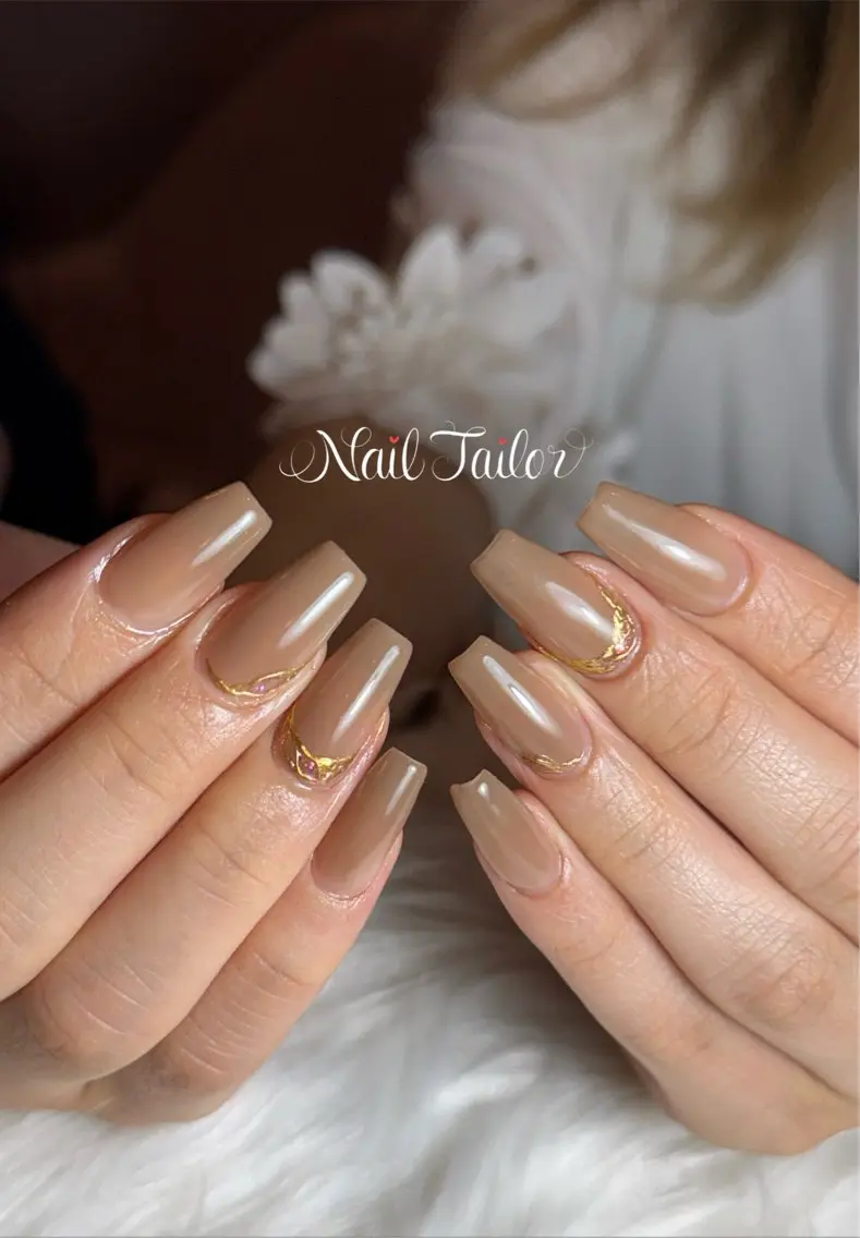 ネイル ブラウン 長さ出し ラメ(グリッター) ロングネイル ミラーネイル ハンドネイル NailTailor ネイルテイラーのネイルデザイン