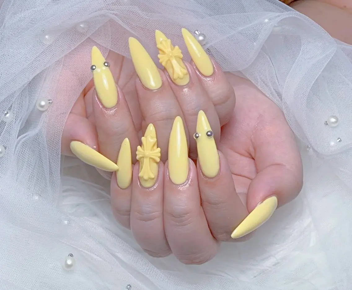 ネイル アートネイル オーロラネイル チークネイル 長さ出し フットネイル Miya _nailのネイルデザイン