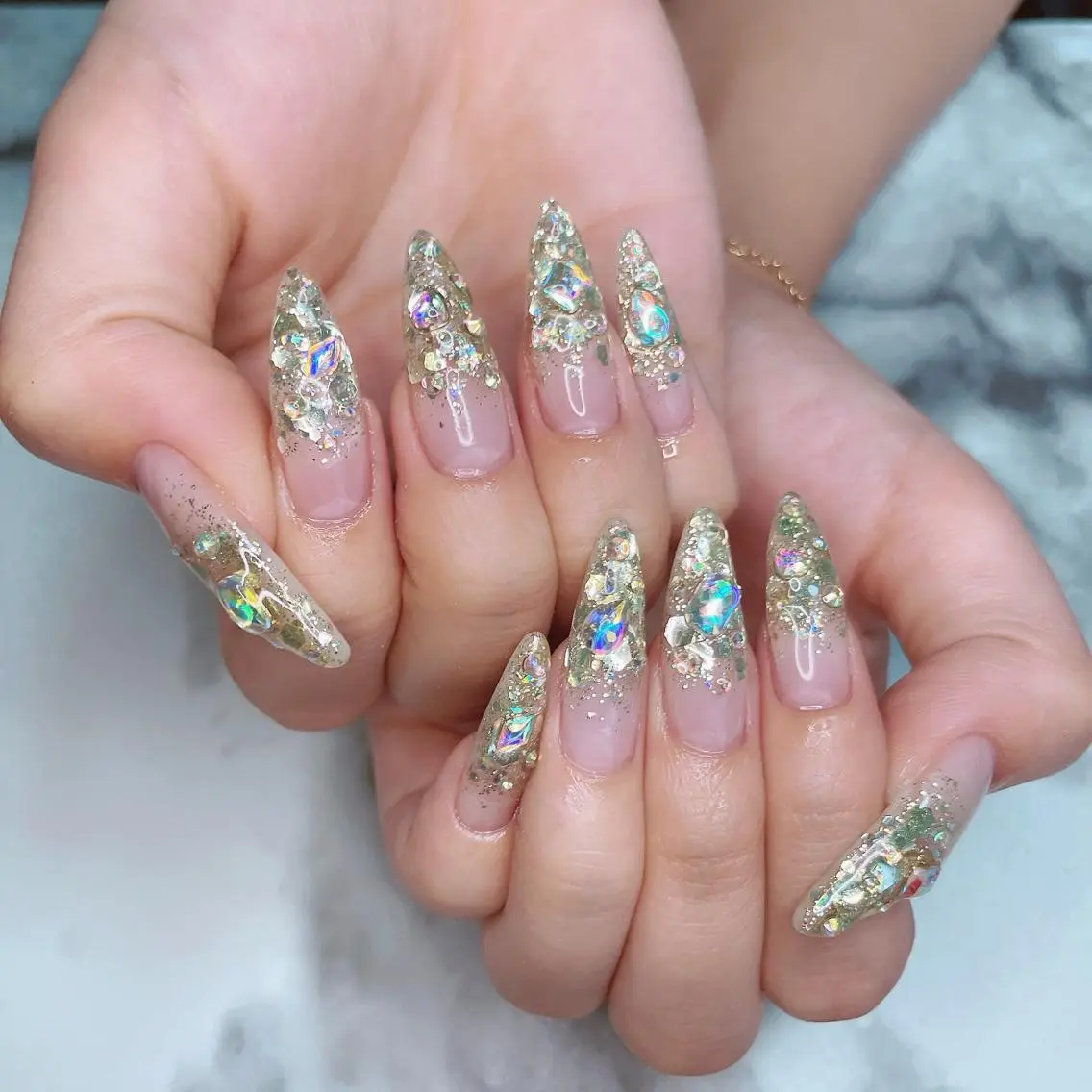 ネイル ロングネイル ハンドネイル Kayo 💅のネイルデザイン