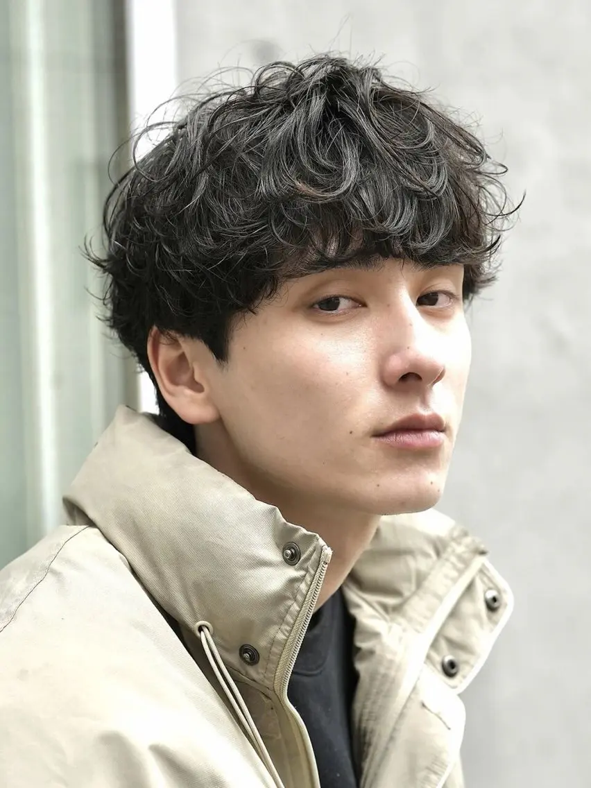 ショート パーマ メンズ 伊藤 蒼彩のヘアスタイル
