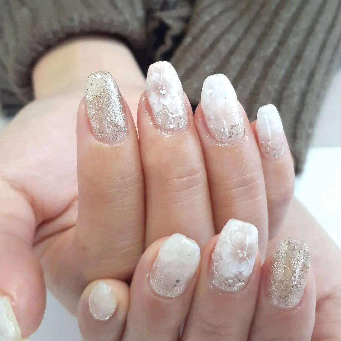 ネイル フラワーネイル ハンドネイル 池元 真由美のネイルデザイン