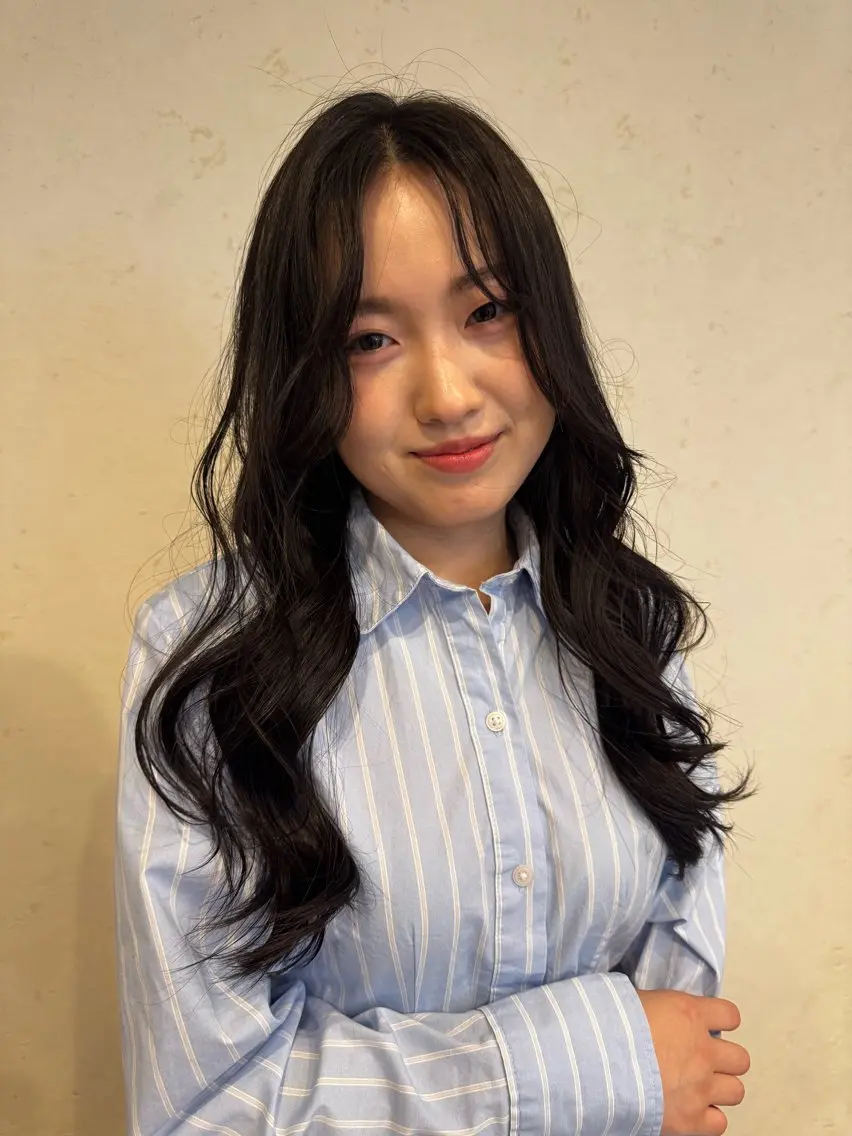 ロング 艶beige ♡ayana♡のヘアスタイル