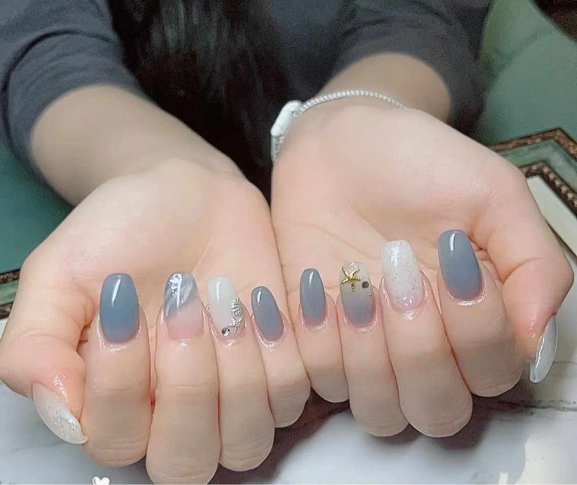 ネイル FLY Nail Salonのネイルデザイン