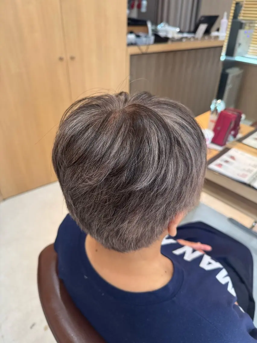 ショート カラー ショートヘア 中野 希望のヘアスタイル