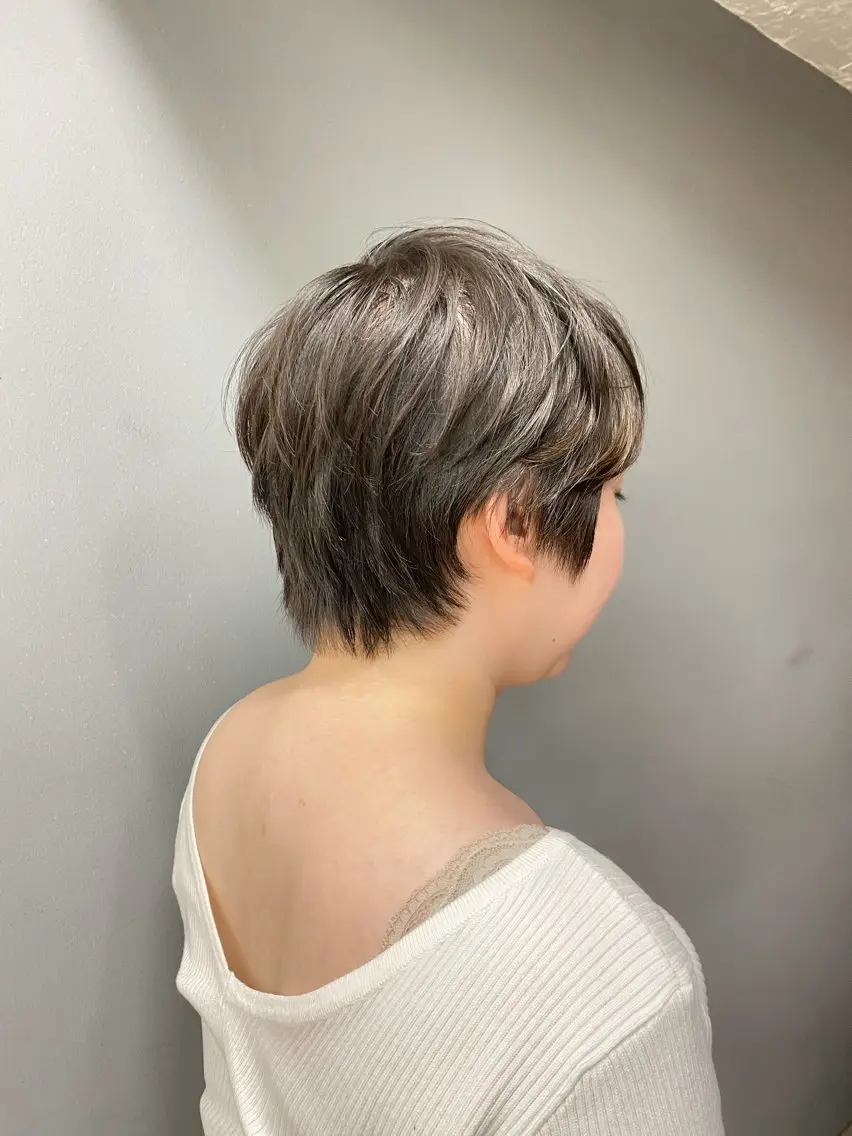 ショート ショートカット / 星野菜月のヘアスタイル
