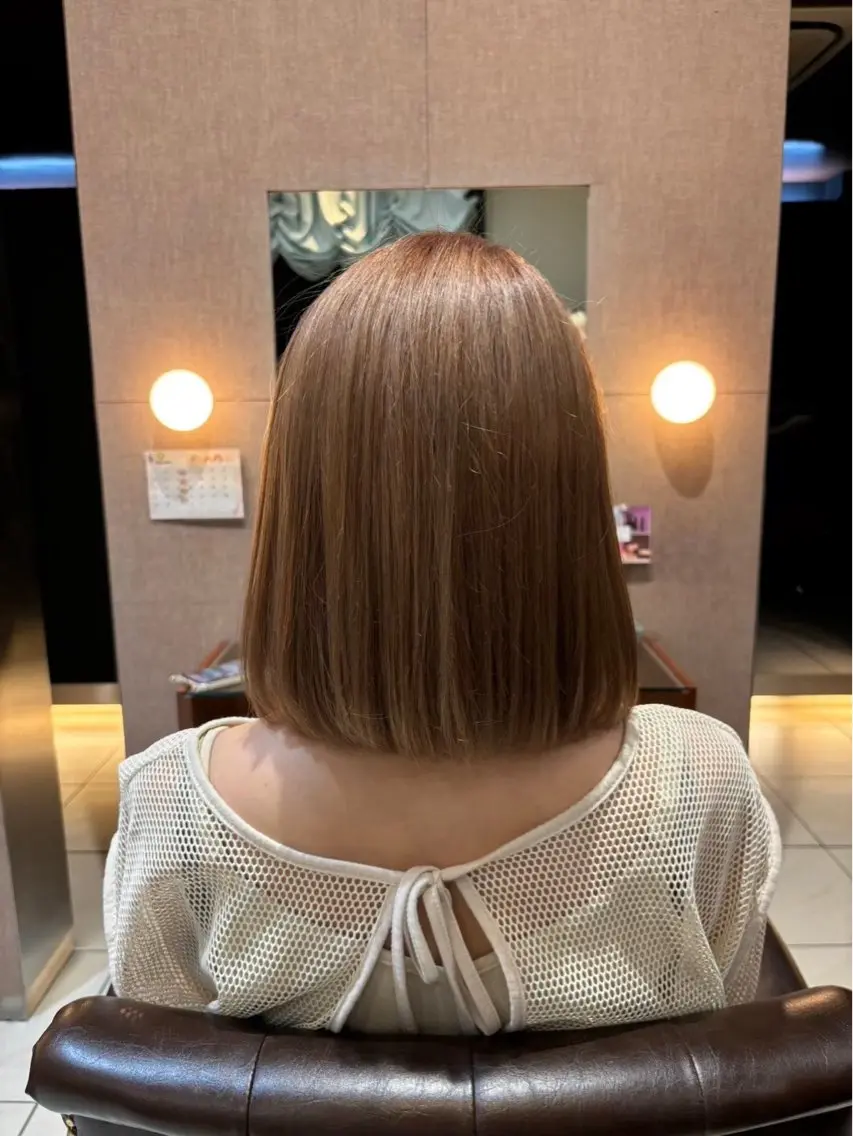 ミディアム カラー ベージュカラー ヘアカラー 🩶透明感・艶カラー 🩶ひいな🩶のヘアスタイル
