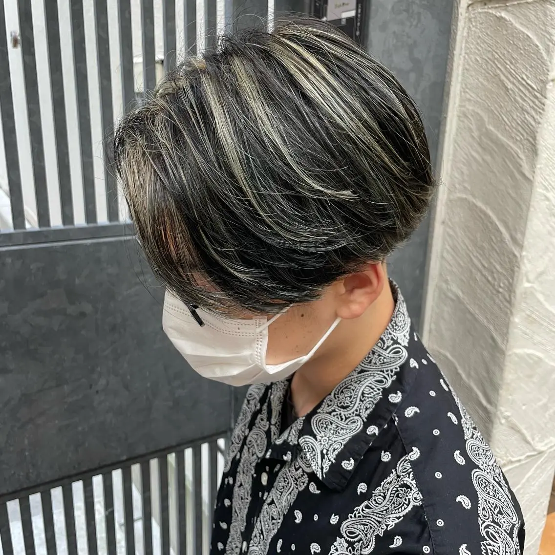 ロング メンズ メンズバレイヤージュ メンズブリーチ メンズハイライト メンズハイトーン メンズインナーカラー レイヤー /ブリーチ/溝口誠二のヘアスタイル