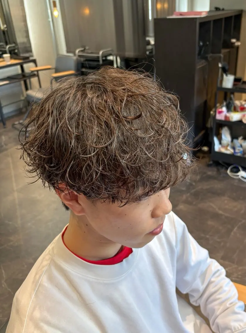 ショート カラー パーマ メンズ カット パーマ 🎧【パーマ師】 SOUMA🎧のヘアスタイル