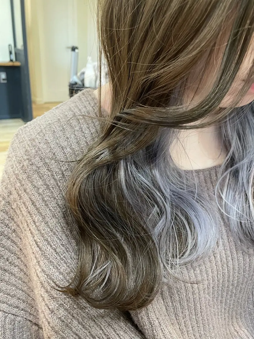 ロング カラー 松尾 遥花のヘアスタイル
