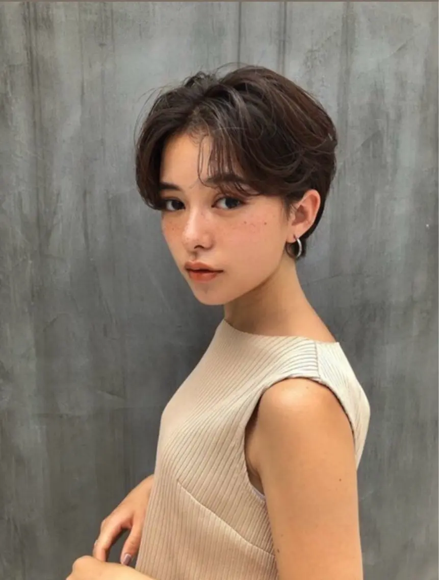 ショート やました もえかのヘアスタイル