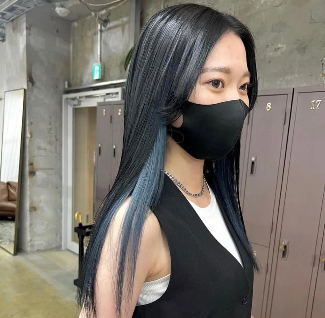 セミロング カラー ブルーカラー 髪質改善カラー🦋 レイヤー/ナカネのヘアスタイル
