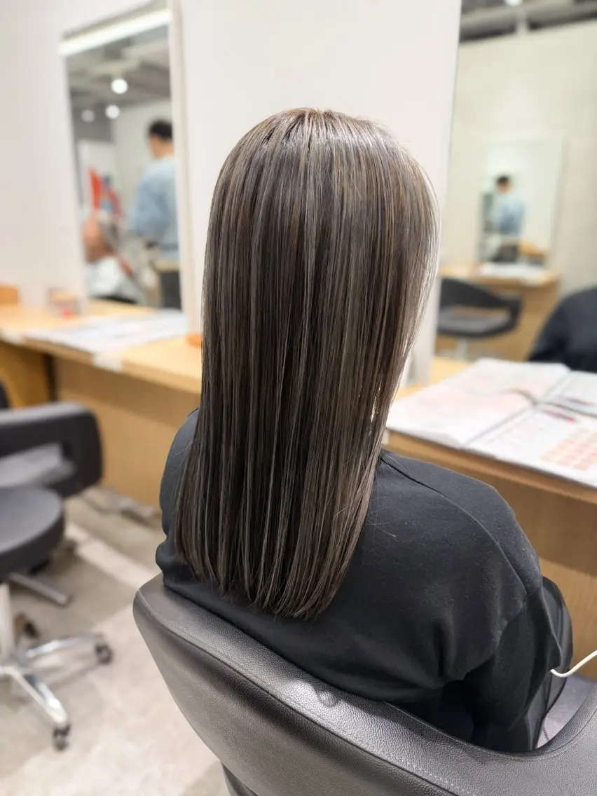 ロング カラー ハイライトカラー ハイライト カット ヘアカラー 巻ける髪質改善🫧ハ イライト/永田汰伊智のヘアスタイル