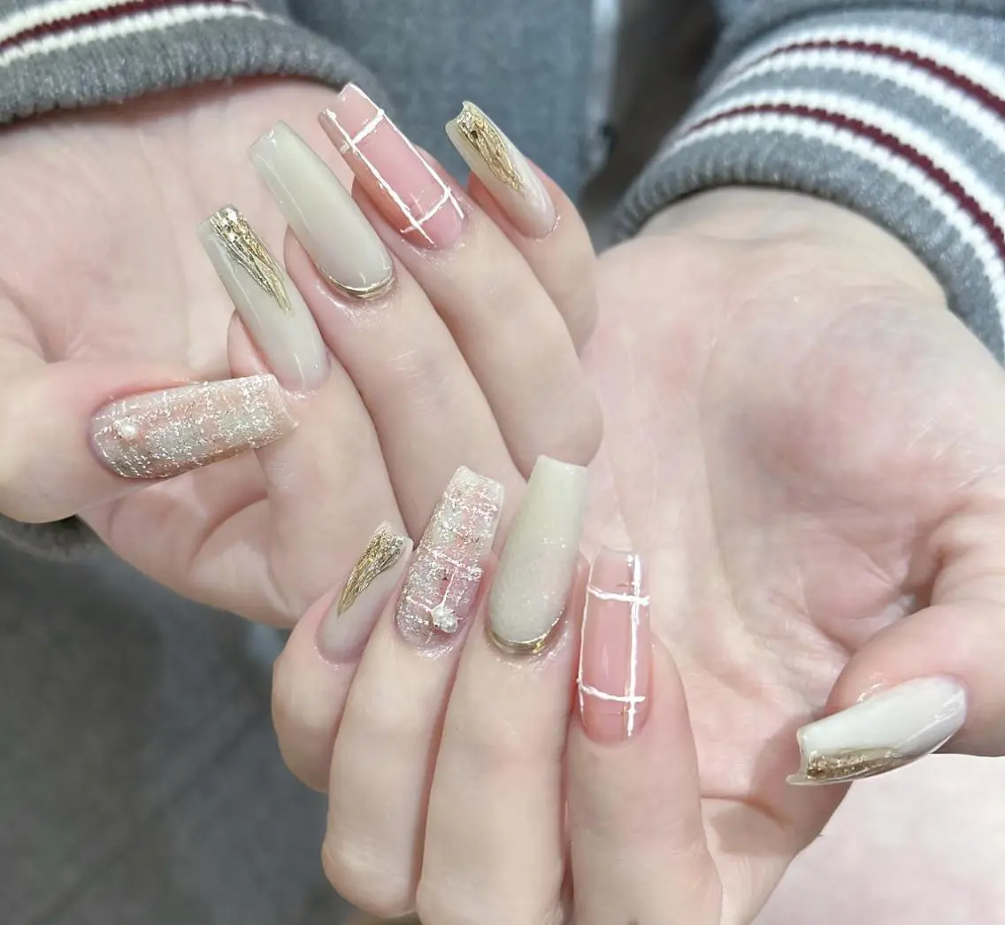 ネイル ハンドネイル エリ🫧 nail池袋東口のネイルデザイン