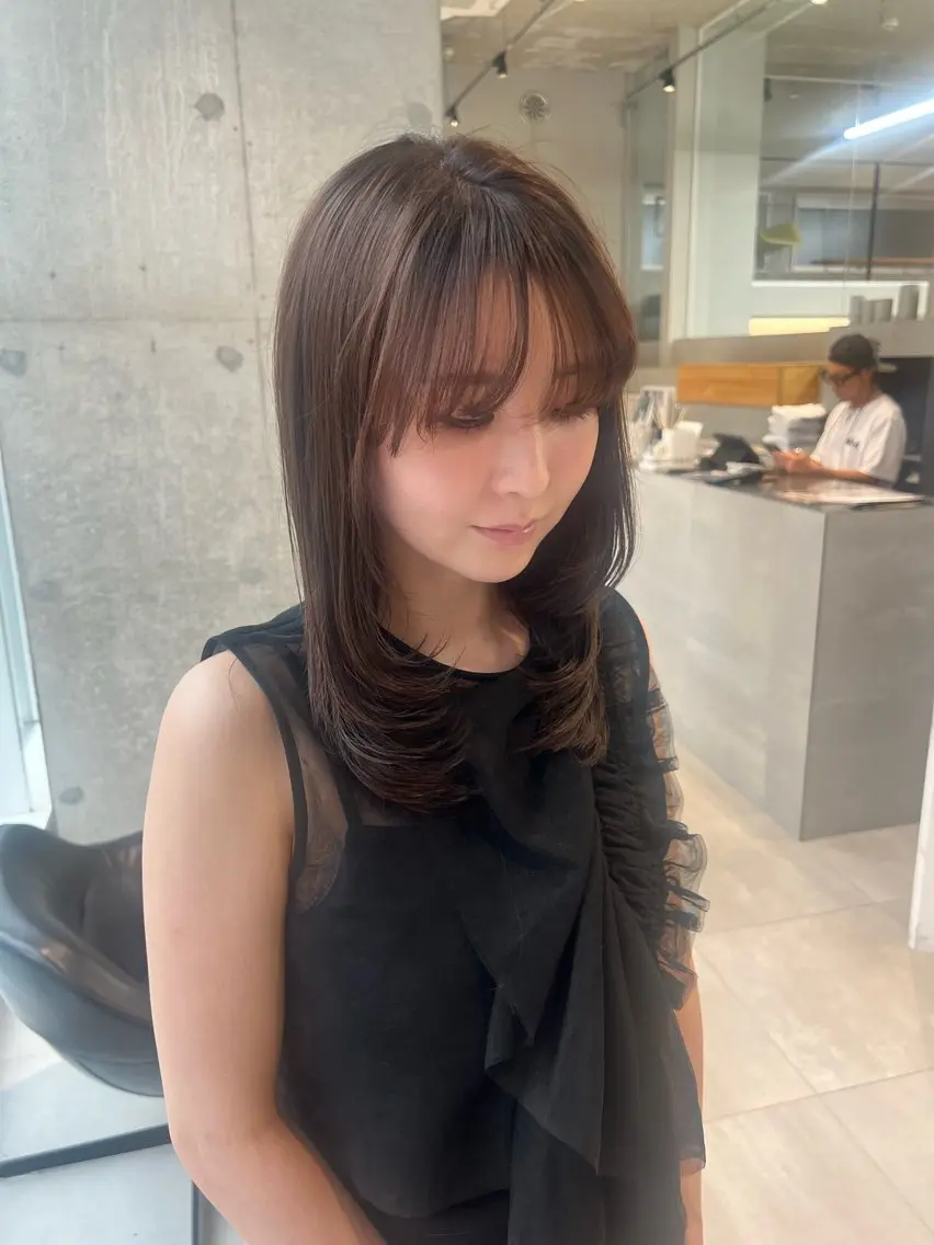 ミディアム カラー ブラウンカラー レイヤーカット カット ヘアカラー トリートメント 吉沢遣人/レイヤー 艶カラー/抜け感のヘアスタイル