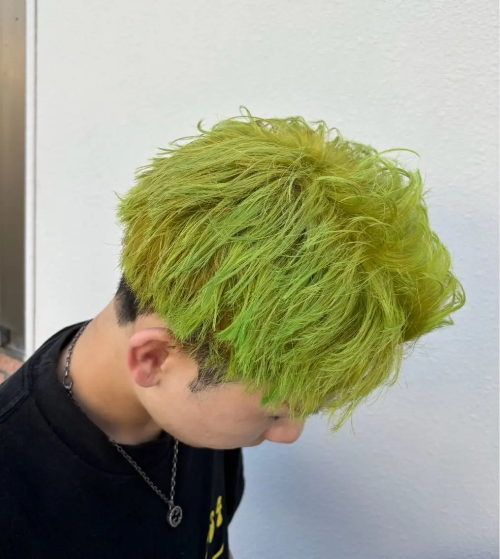 カラー メンズ 山﨑 雅史のヘアスタイル