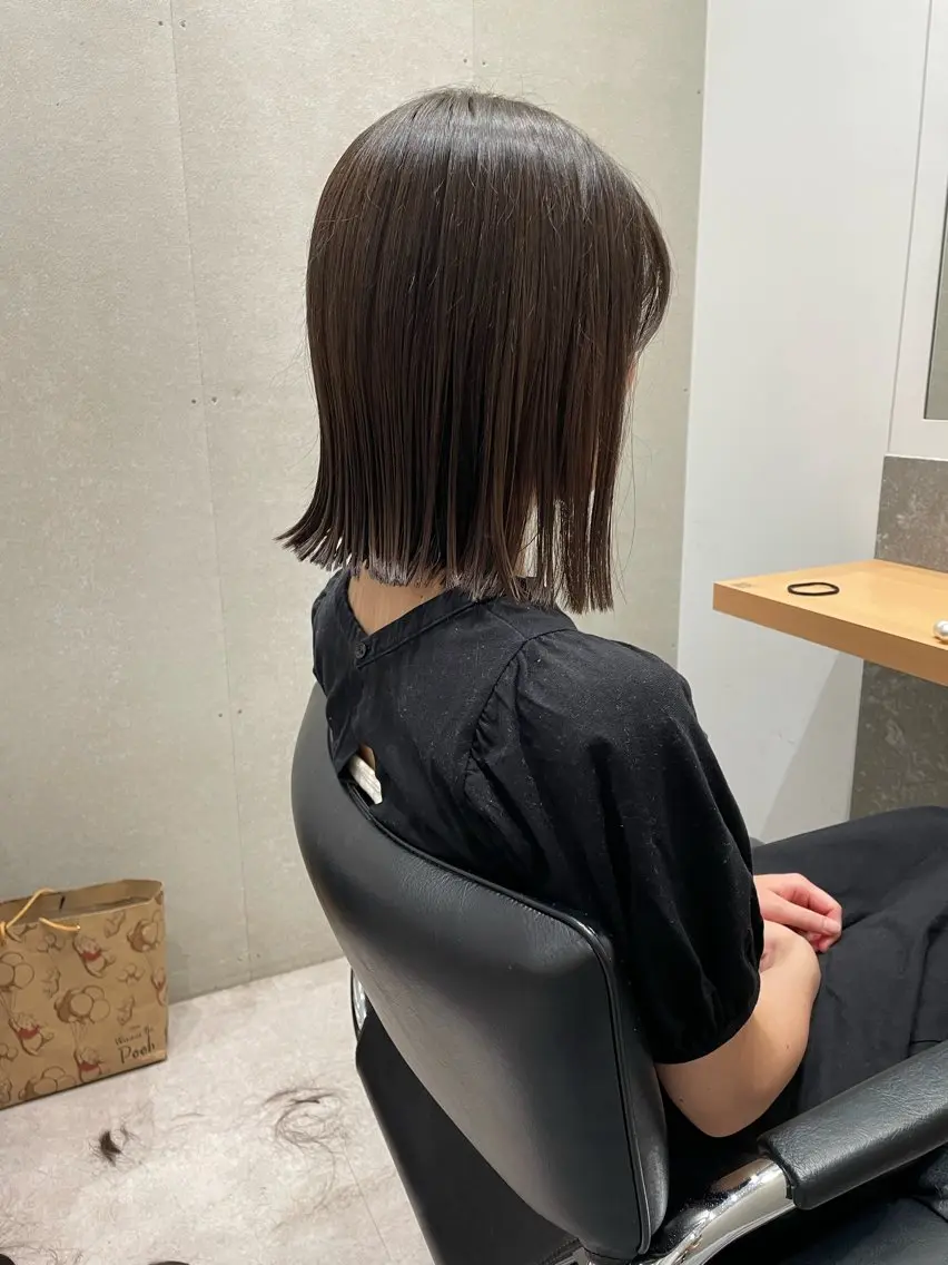 ミディアム カット トリートメント 小坂 郁美のヘアスタイル